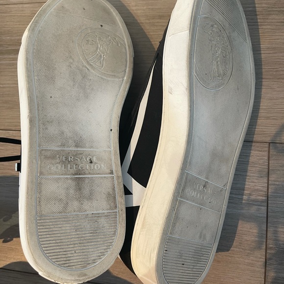 Authentic Versace shoes - Picture 2 of 5